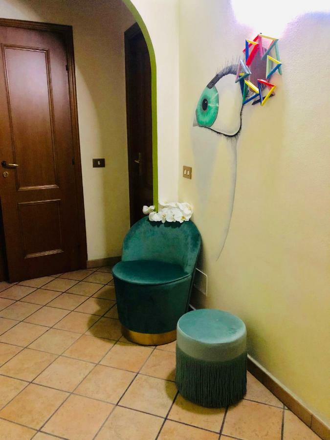 רומא Parisa Suite מראה חיצוני תמונה